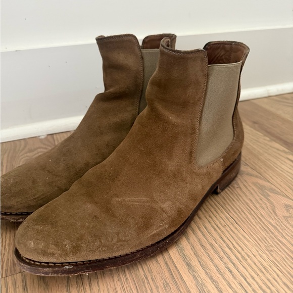Thursday Boots Co Cavalier Chelsea Boots Men 9.5 tan WeatherSafe Suede - Picture 1 of 8